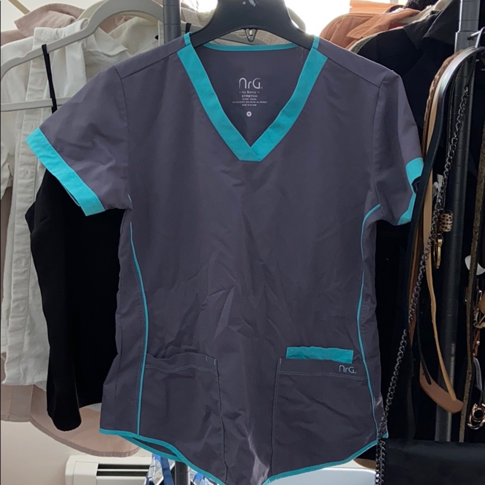 Scrub top